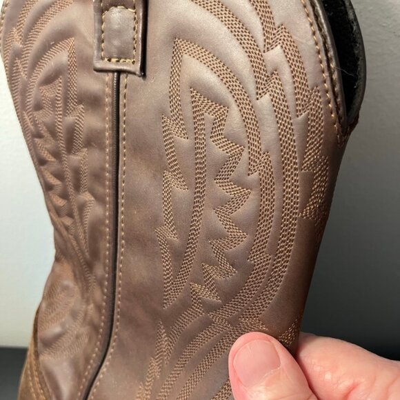 Laredo Men's Western Boot with Gaucho Cowhide - Picture 7 of 8